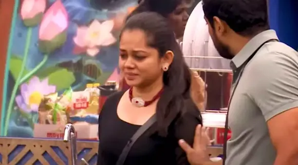 வயிற்றில் வளரும் குழந்தைக்கு தந்தை பிக் பாஸ்... எல்லை மீறும் அல்டிமேட் காமெடி!