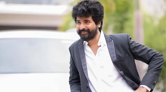 Sivakarthikeyan meets his family relations, actor Sivakarthikeyan, சிவகார்த்திகேயன் 3 தலைமுறை கொடிவழி சந்திப்பு, சிகார்த்திகேயன், வேர்களைத்தேடி மகிழும் சிவகார்த்திகேயன், நடிகர் சிவகார்த்திகேயன், Sivakarthikeyan meets family relations, Tamil cinema, Sivakarthikeyan, Sivakarthikeyan meets family root relations