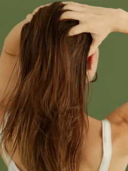 hair oil 5 - unspalsh (1)