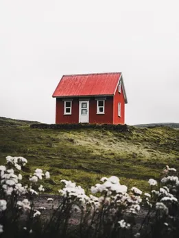 home 11 - unsplash (1)