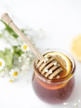 monofloral honey 1 - unsplash (1)
