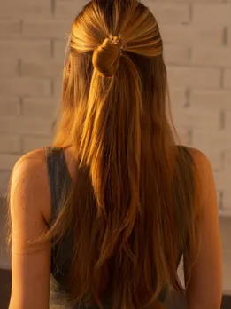 shiny hair - unsplash (1)