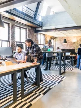 workplace 4 - unsplash (1)