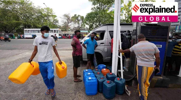 தினமும் 7½ மணி நேர மின் வெட்டு… 26 வருடங்களில் மிக நீண்ட மின்வெட்டை சந்திக்கும் இலங்கை