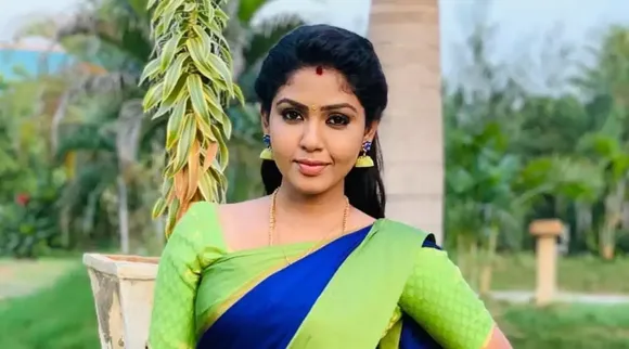 என்னது தாஜ்மஹால் ஹைதராபாத்க்கு வரணுமா? சீரியல் நடிகையின் வித்தியாசமான வேண்டுதல்