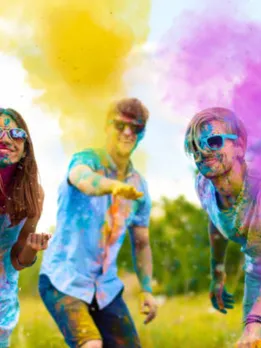 holi 2 - unsplash (1)