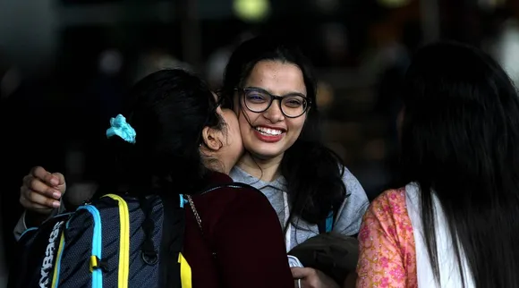 வெளிநாட்டில் மருத்துவம் படித்துவிட்டு தாய்நாட்டில் பணியாற்ற விரும்புவோரின் எண்ணிக்கை அதிகரிப்பு