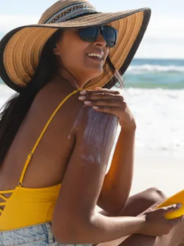 sunscreen 3 - unsplash (1)