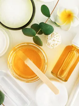 eucalyptus honey 1 - unsplash (1)