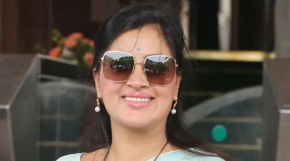 தேர்தலில் என்னை எதிர்த்து போட்டியிட முடியுமா? முதல்வருக்கு சவால் விட்ட பெண் எம்.பி