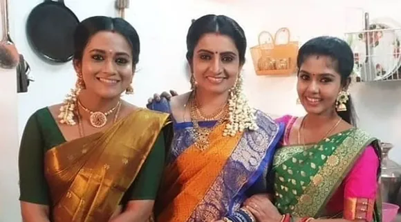 வித விதமாக சேலையில் அசத்தும் பாண்டியன் ஸ்டோர்ஸ் நடிகைகள் #PhotoGallery
