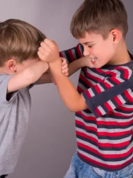 aggresive kids 3 - unsplash (1)