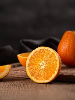 orange 5 - unsplash (2)