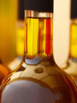 sesame oil 1 - unsplash (1)