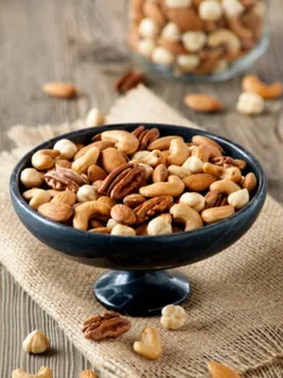 dry fruits 2 - unspalsh (1)
