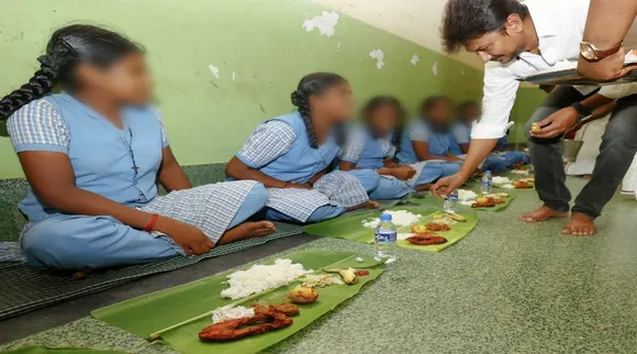 மாணவிகளின் சுயமரியாதைக்கு முக்கியத்துவம் கொடுத்த உதயநிதி... குவிந்த பாராட்டு!