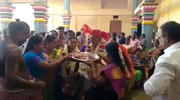 விஜய் பெயரில் அர்ச்சனை; எஸ்.ஏ.சி ஸ்பெஷல் ஹோமம்: படங்கள்