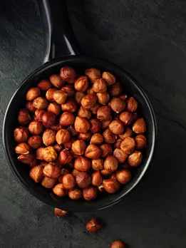 hazelnuts 1 - unsplash (1)