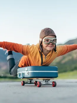 kids travelling 1 - unsplash (1)