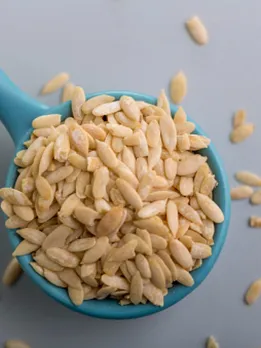 muskmelon seeds 1 - unsplash (1)