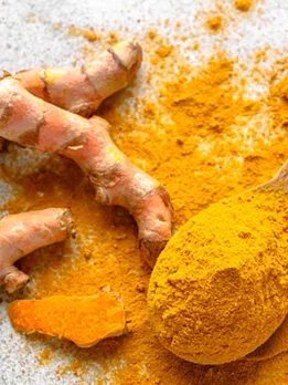 turmeric 1 - unsplash (1)