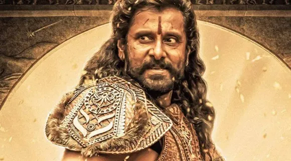 தஞ்சை கோவில் பிரமிப்பு... மும்பை பிரஸ்மீட்டில் தெறிக்கவிட்ட விக்ரம்!