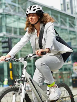 cycling 1 - unsplash (1)