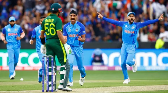 Arshdeep Singh to Babar Azam, out Lbw Tamil News
