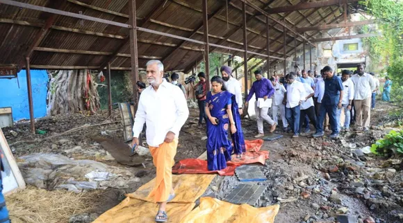 100 வருட பழமையான நாடக கொட்டகை மீட்பு: அமைச்சர் சேகர்பாபு ஆய்வு