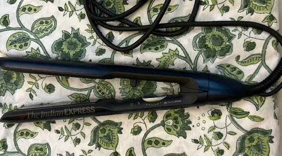 Philips Straightener 7000 series: ஸ்டைலிஷ் டிசைன், டெம்பரேச்சர் கண்ட்ரோல்.. வாங்கலாமா? வேண்டாமா?