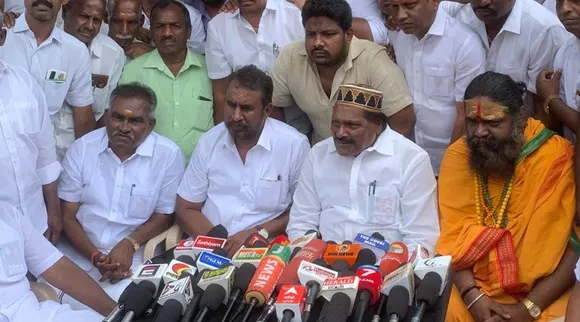 நாடாளுமன்ற தேர்தலில் அதிமுக தலைமையில் மிகப்பெரிய கூட்டணி : எஸ்.பி.வேலுமணி நம்பிக்கை