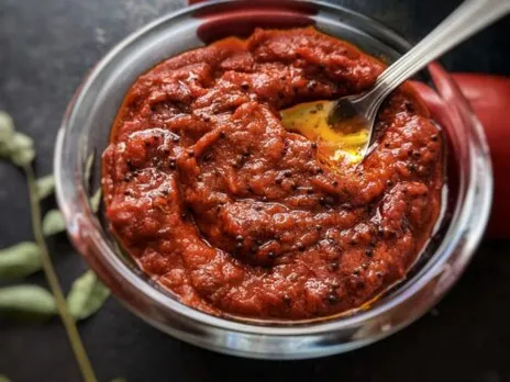 மழை காலத்துக்கு ஏற்ற ரெசிபி: பூண்டு தொக்கு
