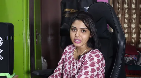 வலி தாங்க முடியல... மருத்துவமனையில் பாண்டியன் ஸ்டோர்ஸ் ஹேமா!