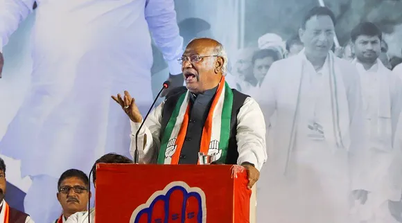 உங்களிடம் ராவணன் போல் 100 தலைகள் உள்ளதா? மோடியை தாக்கிய கார்கே