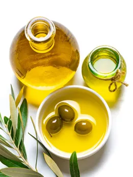 olive oil 1 - unsplash (1)
