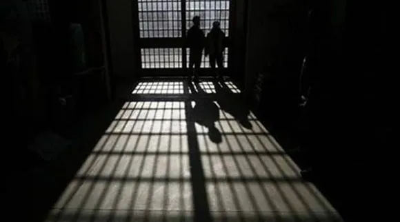 5 cell phones seized from prisoners in Trichy Special Camp