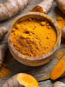 turmeric 1 - unsplash (1)