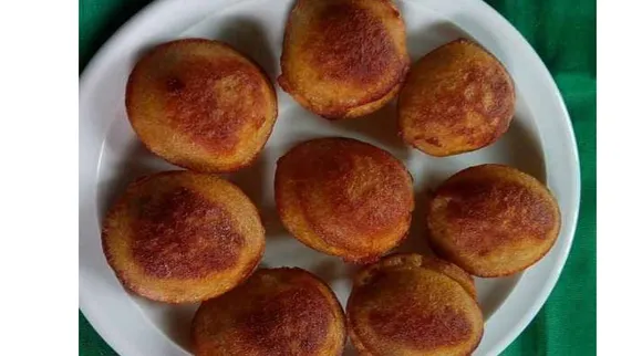 பாரம்பரியம் மாறாத சத்து நிறைந்த கம்பு கருப்பட்டி பணியாரம்.. ரெசிபி இதோ!
