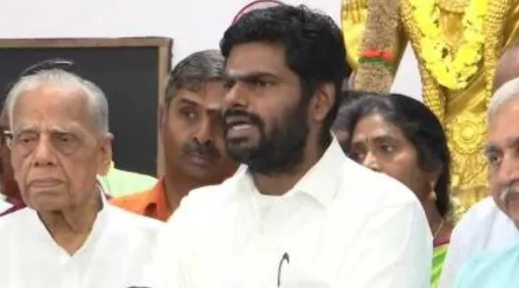 gayathri raghuram, பாஜக, அண்ணாமலை, காயத்ரி ரகுராம், TN BJP, K annamalai, actor quits TN BJP, IE Tamil news, news today, latest news