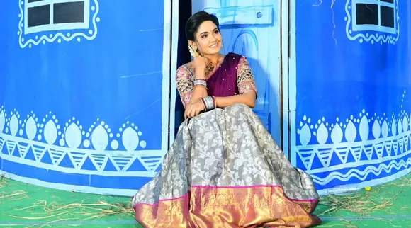 அழகான தோற்றம்... அருமையான பார்வை... சாய் காயத்ரி பொங்கல் க்ளிக்ஸ்
