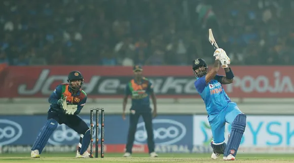 IND vs SL 3rd T20I: Suryakumar Yadav plays book cricket tamil news