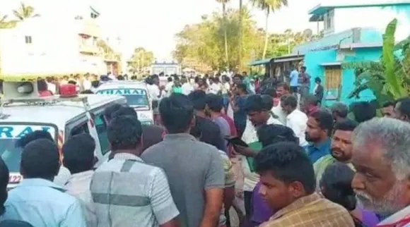 மதுபோதையில் லாரி ஓட்டியதால் நேர்ந்த கோரம்: குழந்தை உட்பட 4 பேர்  பலி