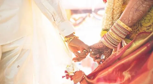 இலவச திருமண உதவித் தொகை ரூ.50 ஆயிரமாக உயர்வு.. தமிழக அரசு அதிரடி