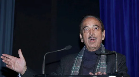 Ghulam Nabi Azad slaps defamation notice on Jairam Ramesh Tamil News