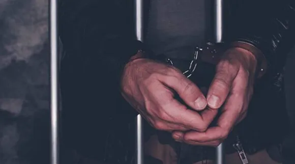 Maharashtra Cops Bust Sex Racket
