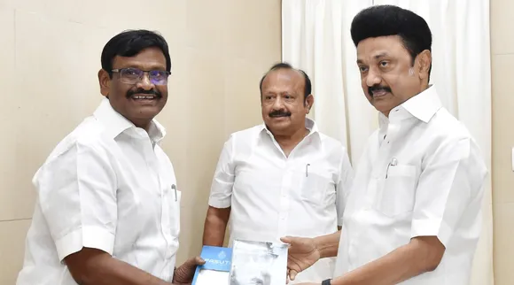 Minister Nasar
