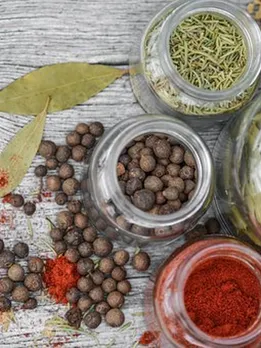 spices-2548653__340 (1)