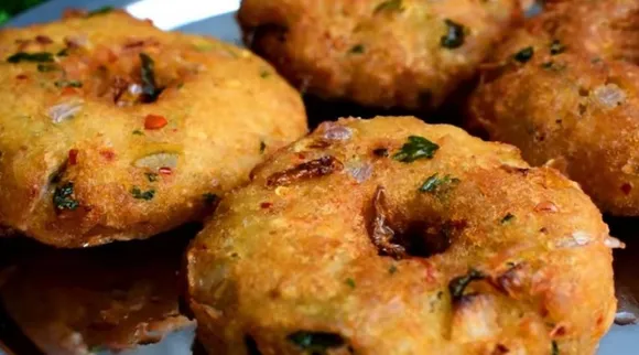 Crispy Rice vada recipe