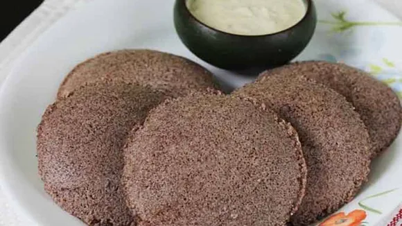 Ragi masala idly