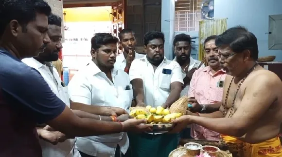 Karur: DMK members special pooka for Minister Senthil Balaji on ED arrest Tamil News